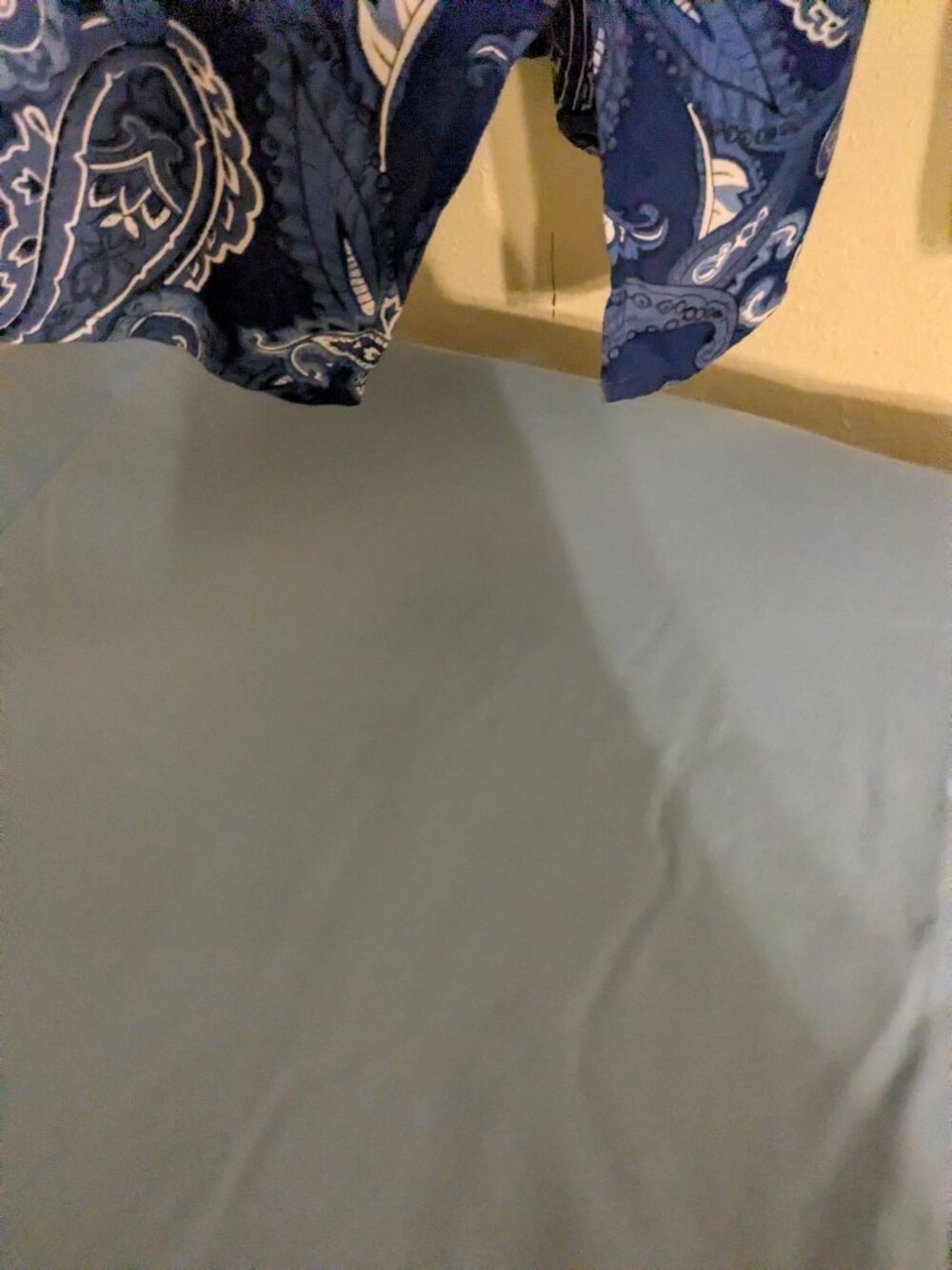 Blue blouse. - Picture 5 of 6